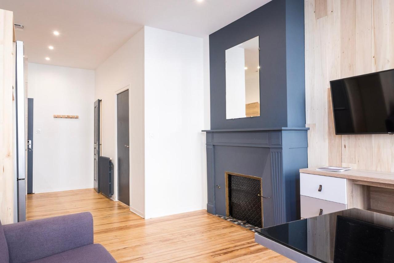 Studio Neuf, Charme De L'Ancien, Avec Balcon - 3 Etoiles, 4 Diamants Apartment Bagneres-de-Bigorre Bagian luar foto